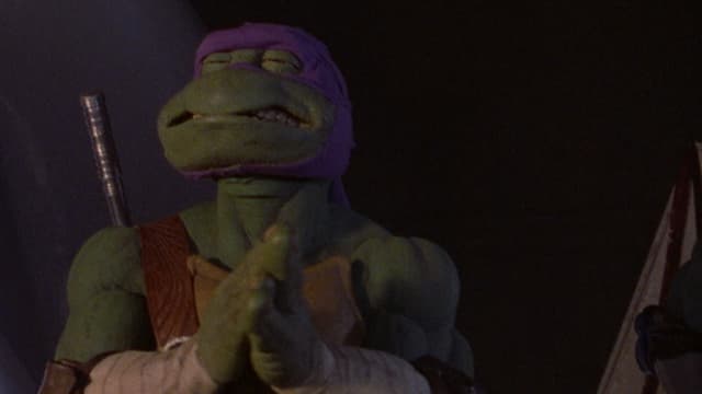 S01:E09 - All in the Family