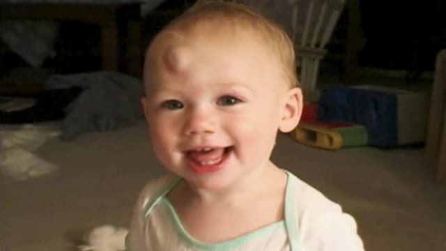 S01:E09 - The Tots Came Tumbling Down