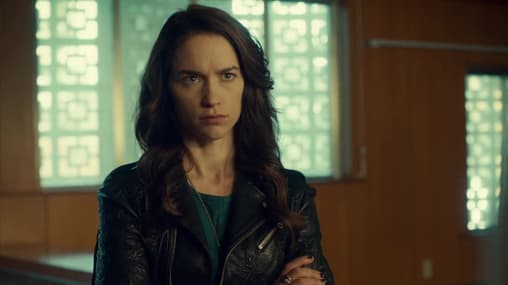 Wynona Earp Watch Wynonna Earp Season Free Wynonna Earp Season