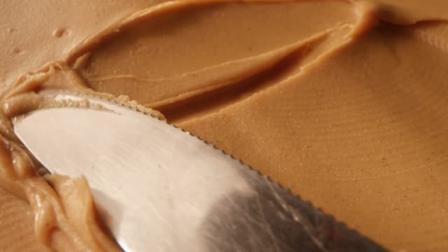 S04:E09 - Peanut Butter Battle