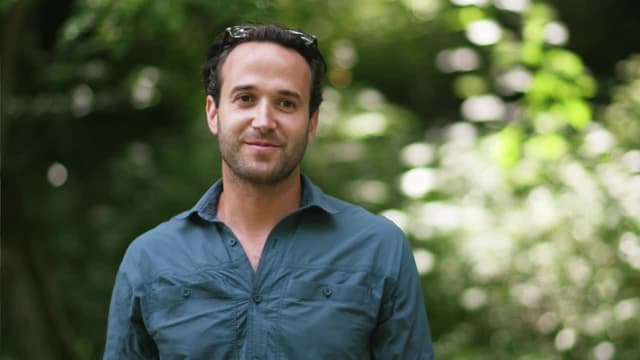 S07:E01 - Ohio Valley Hut