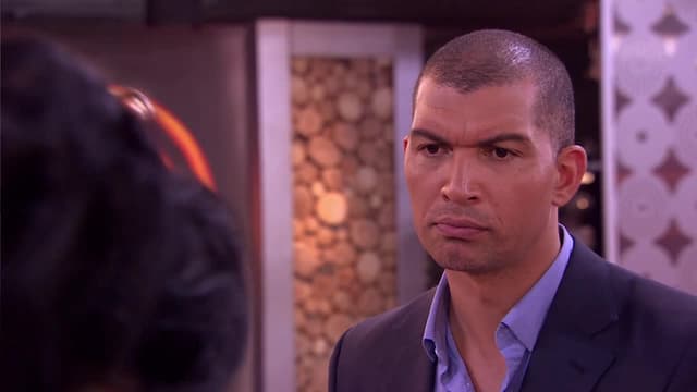 S03:E11 - Episode 11