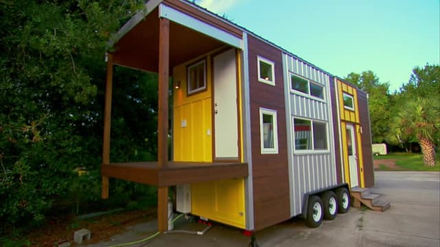 S04:E14 - Downsizing in Sanford