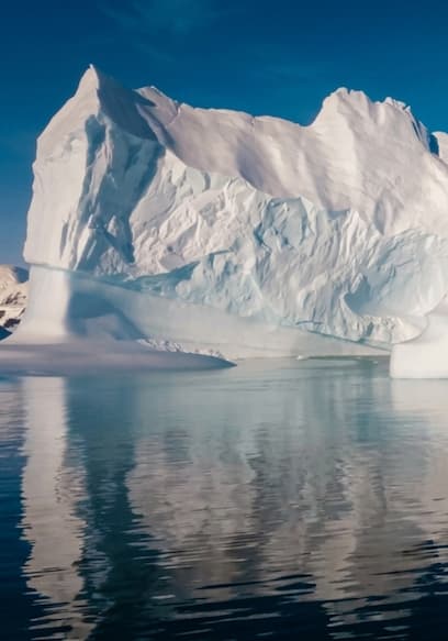 S01:E07 - We Thought We Were Ready for Antarctica poster