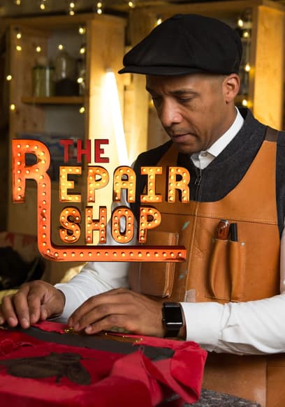 S01:E02 - Piano Stool, Daffodil Telephone, Magic Lantern