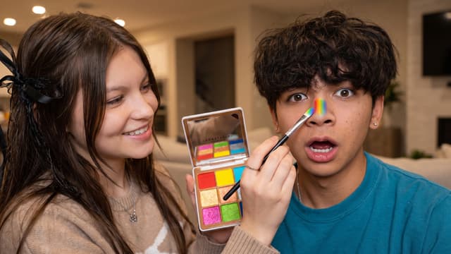 S01:E02 - Crush Makeup Challenge
