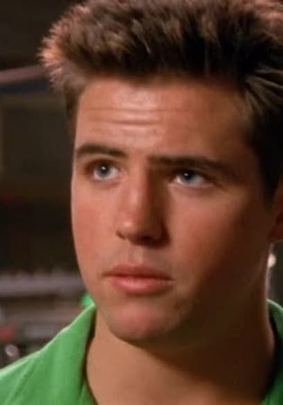 S01:E09 - Teenage Sidekicks poster