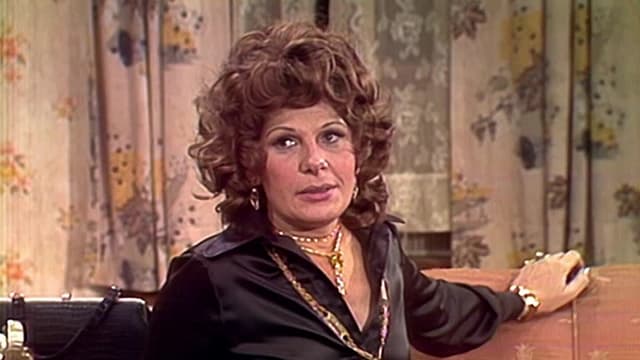 S02:E20 - Edith Gets a Mink