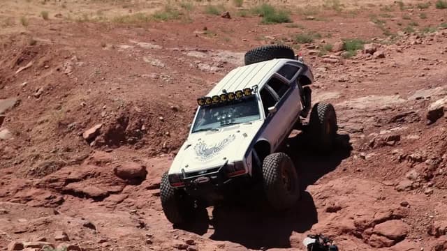 S07:E10 - Brat vs. Eagle