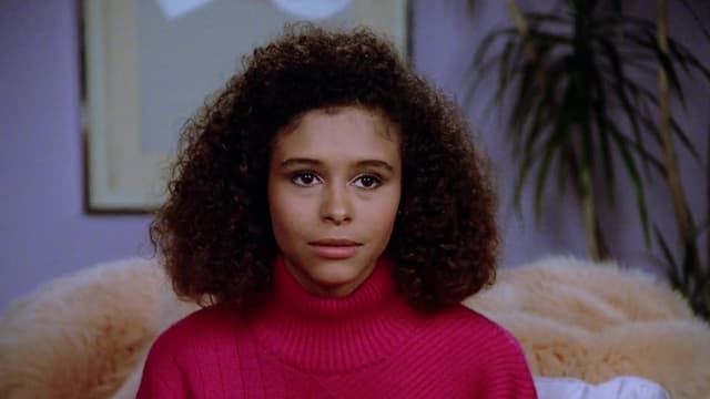 S06:E21 - Masquerade