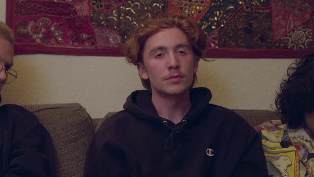 S01:E01 - Fishgate