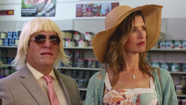 S01:E01 - New Neighbors