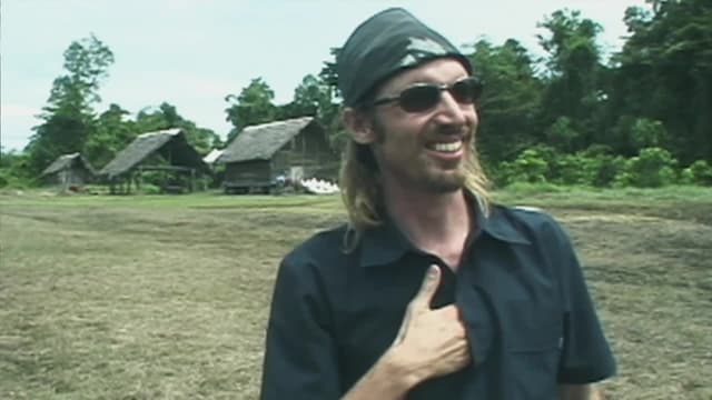 S01:E11 - The Dark River