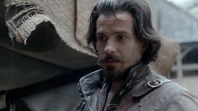 S02:E03 - The Good Traitor