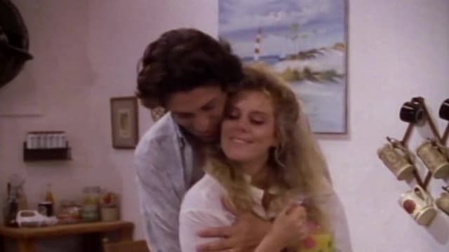 S02:E16 - Interior Loft