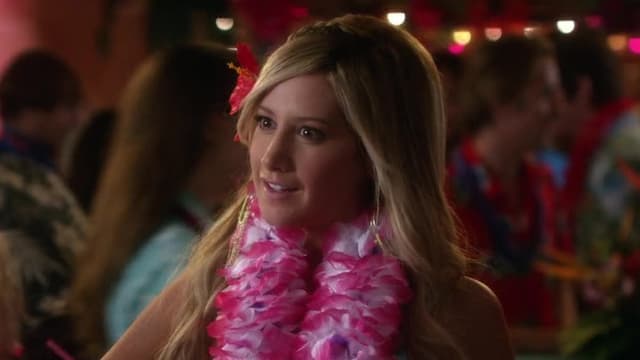 S01:E04 - Engagement Party