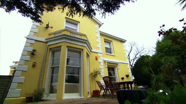 S14:E02 - Devon
