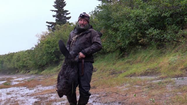 S09:E04 - The Beaver