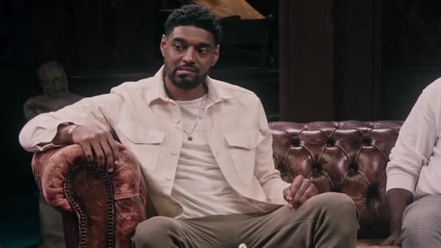 S02:E10 - Ghost Streakers