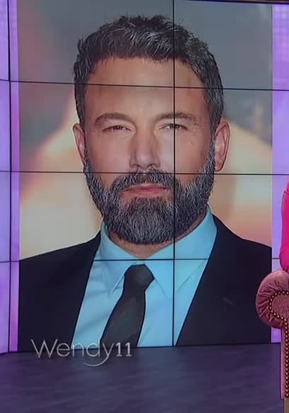 S11:E12098 - Ben Affleck Online Dating?! poster