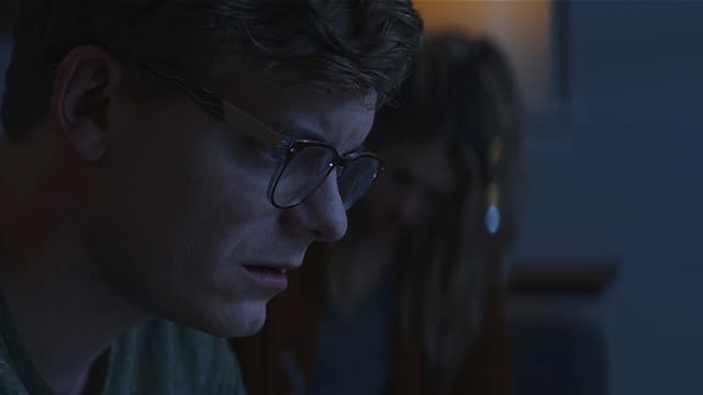 S03:E02 - Those Who Lost the Most