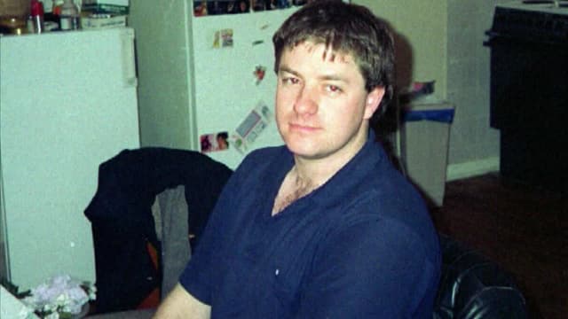 S01:E16 - Snowtown: Bodies in the Barrels