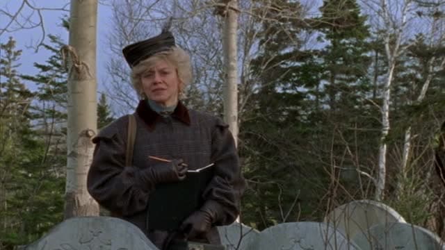 S01:E12 - Famous