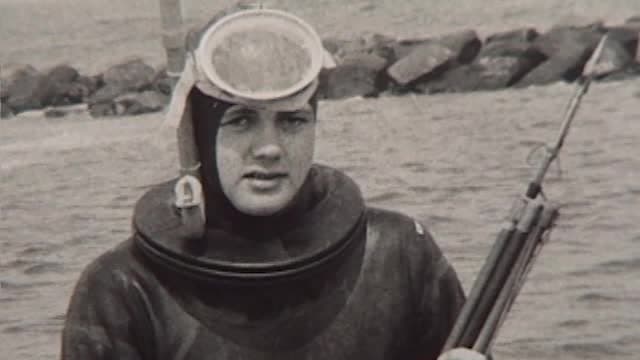 S01:E08 - Operation Shark Attack