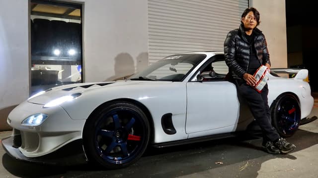 S01:E02 - Recreating Tokyo Drift Scenes With Han!