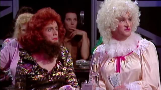 S03:E01 - The Kids in the Hall 301