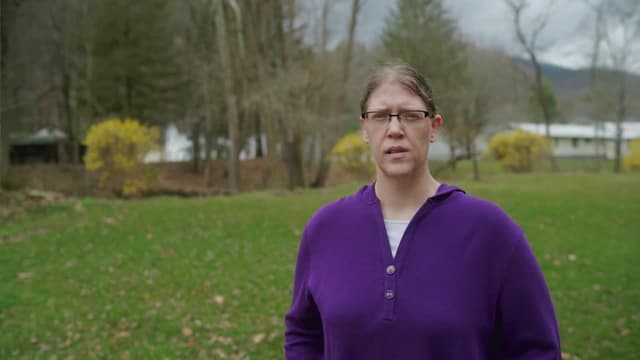 S02:E01 - Trapped in a Tree & Memorial Day Destruction