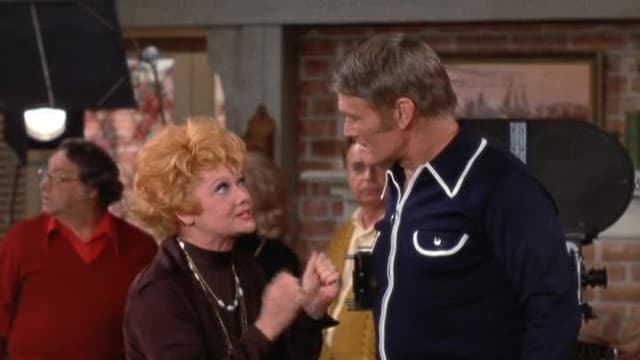 S06:E13 - Lucy and Chuck Connors Have a Surprise Slumber Party