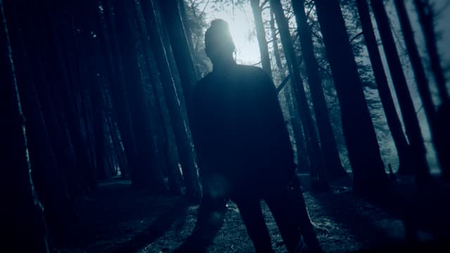 T02:C02 - S02:E02 - Run for Your Life