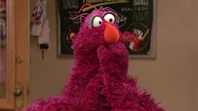 S37:E15 - Baby Bear Builds a Lemonade Pouring Machine