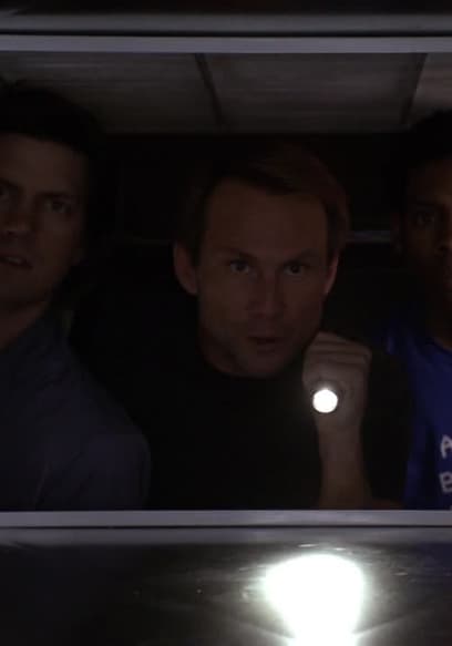 Póster de S01:E06 - Breaking Out