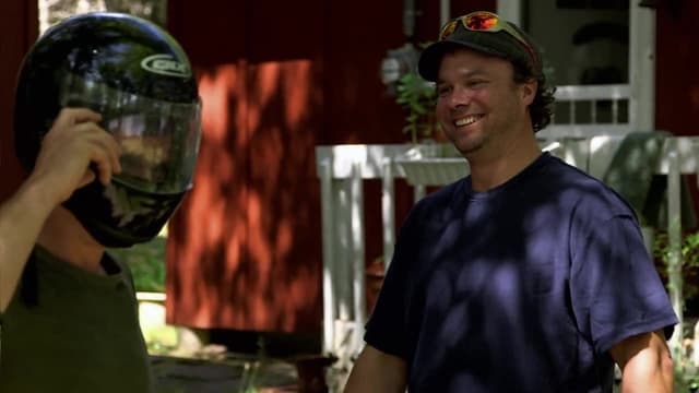 S01:E02 - The Chair Ski