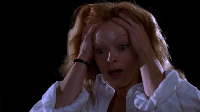 S03:E07 - Time of the Stranger