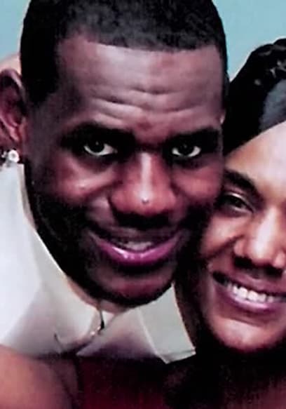 S01:E02 - Lebron James poster