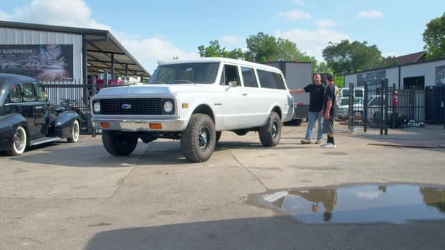 S04:E03 - Big and Bigger