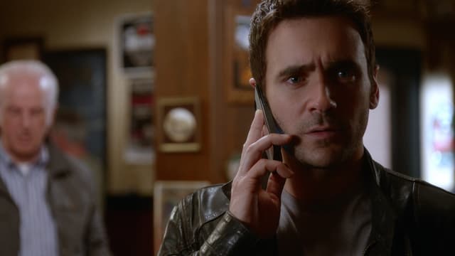 S06:E03 - Republic of Doyle: S6 E3 - Smash Derby