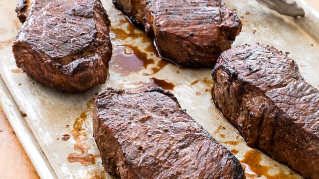 S04:E13 - Steak and Potatoes