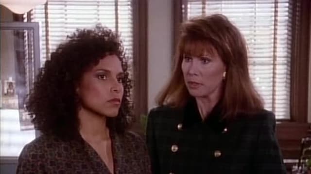 S14:E08 - A Death in the Family