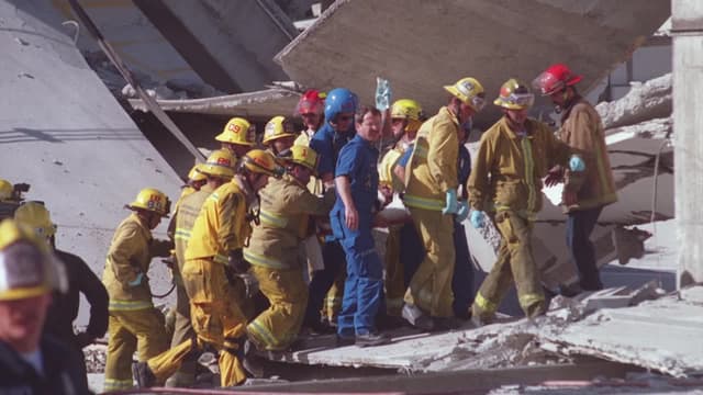 S02:E04 - Earthquakes