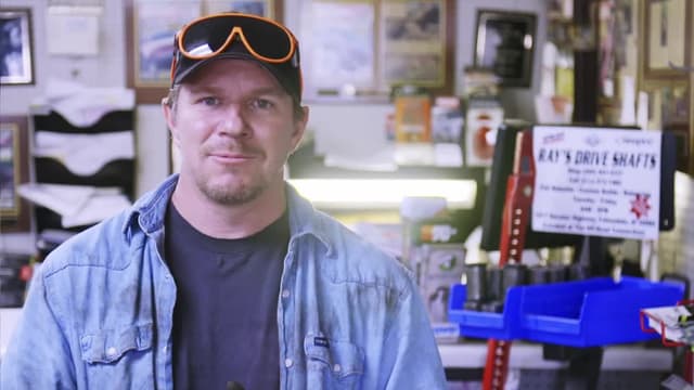 S07:E01 - V-10 Budget Rock Bouncer Build