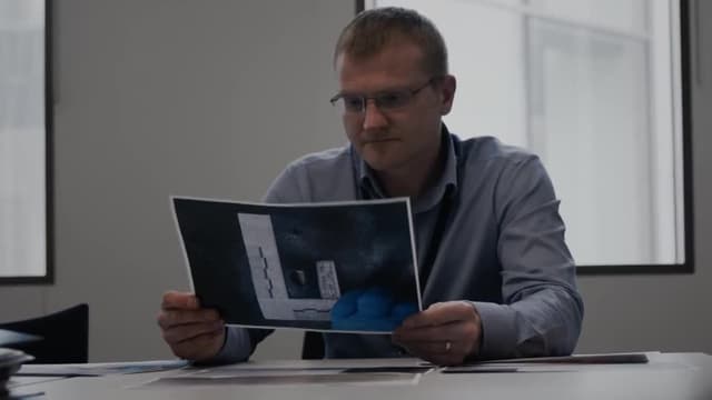 S01:E03 - Who Killed Stephen Wallace?