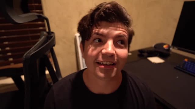 S11:E06 - Preston Trapped Me 500 Feet Underground / Extreme 100 Layers of Pranks