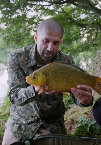 S01:E01 - Crucians & Carp poster