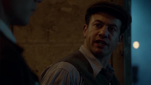S01:E04 - Sixes & Sevens