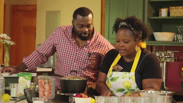 S01:E01 - New Chef on Deck