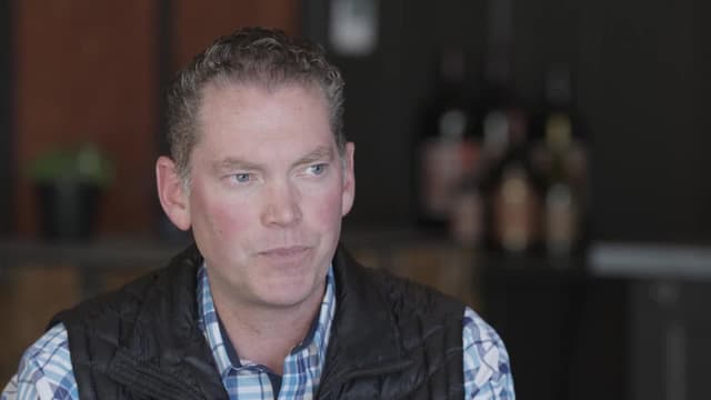 S01:E09 - Ted Henry & Curtis Mann